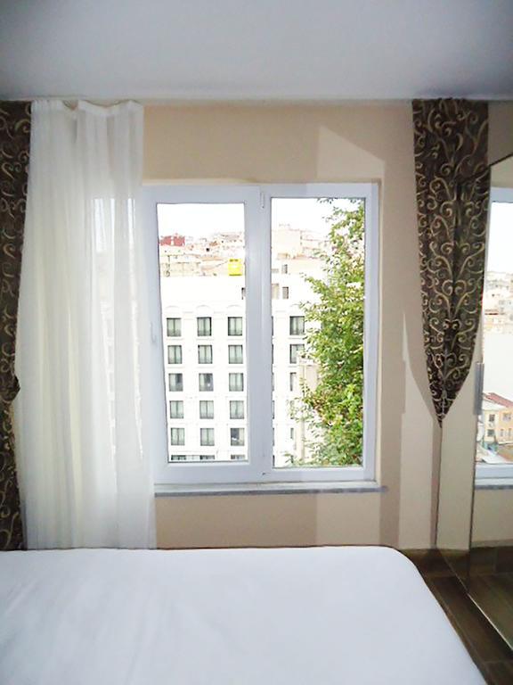 Apart 57 Taksim Harbiye Istanboel Buitenkant foto