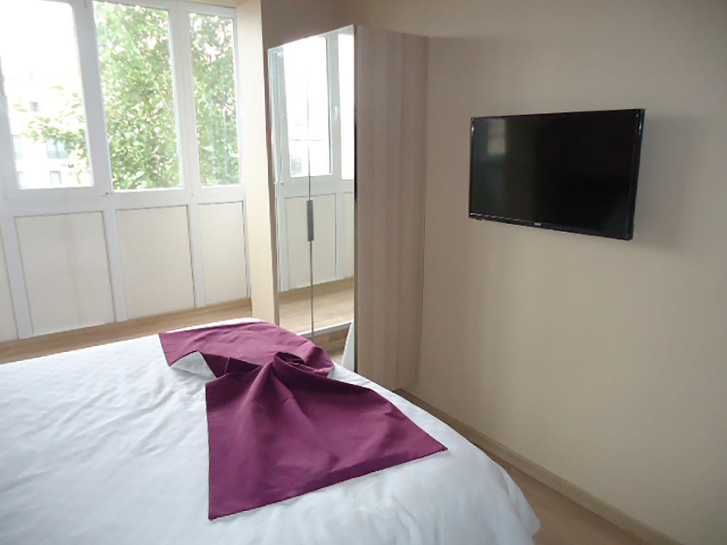 Apart 57 Taksim Harbiye Istanboel Buitenkant foto