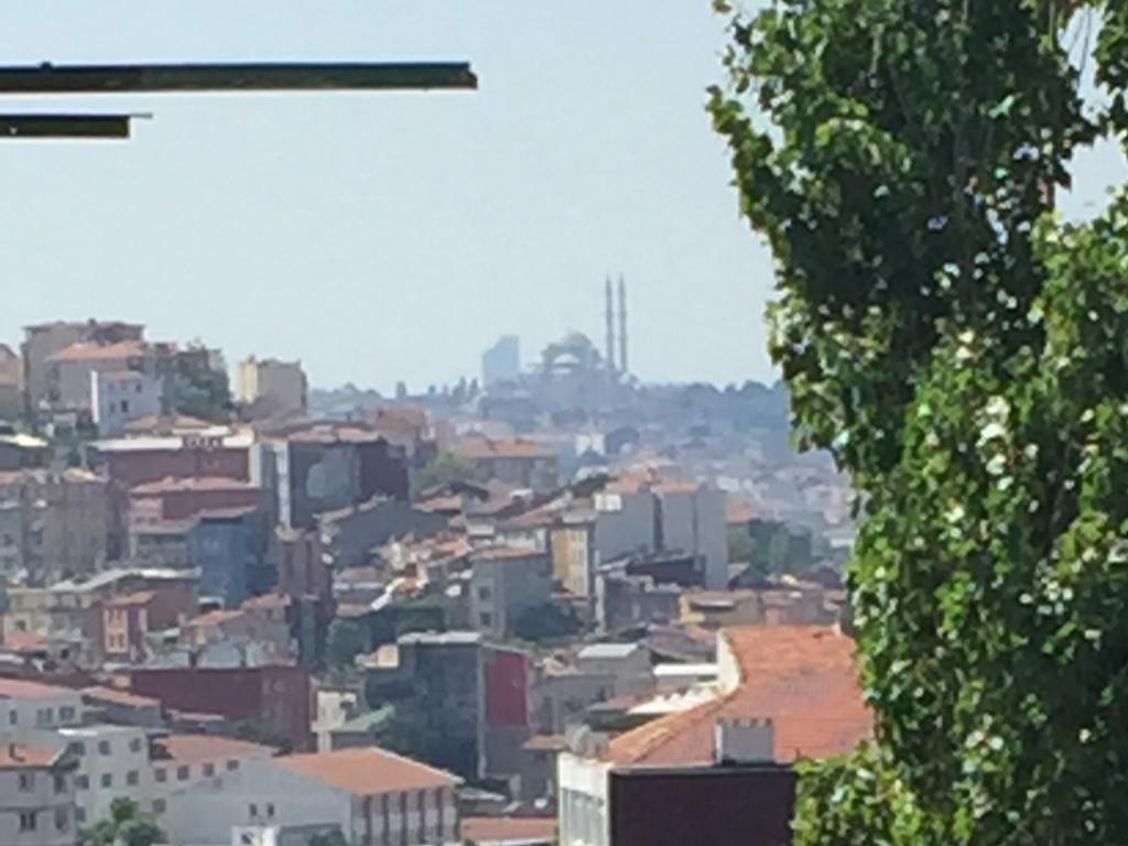 Apart 57 Taksim Harbiye Istanboel Buitenkant foto