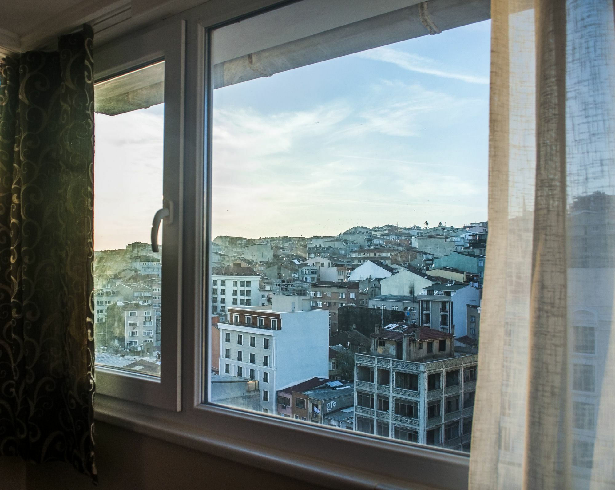 Apart 57 Taksim Harbiye Istanboel Buitenkant foto