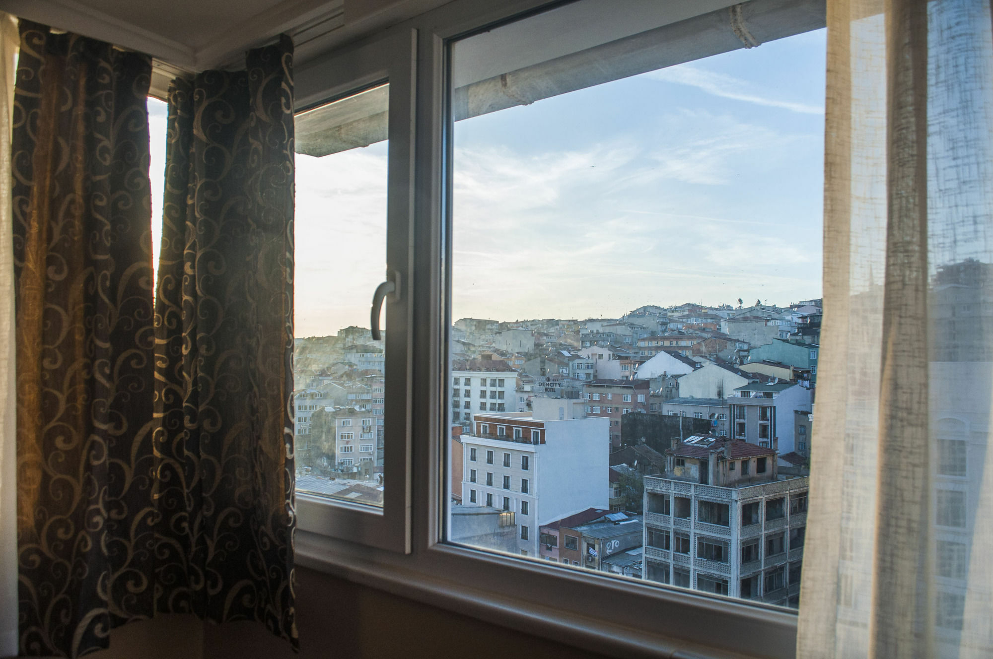 Apart 57 Taksim Harbiye Istanboel Buitenkant foto